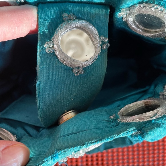 Funky and fun party purse! - Picture 4 of 6